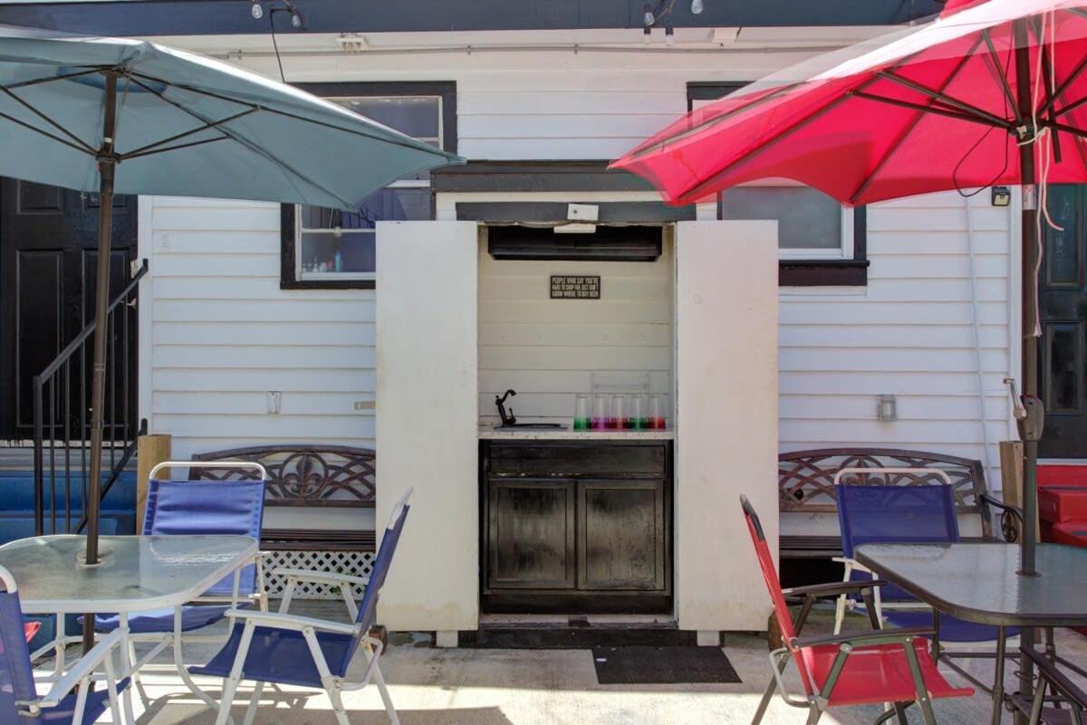 Captivating Conti Hideaway- Mid-city Perfection Holiday home New Orleans