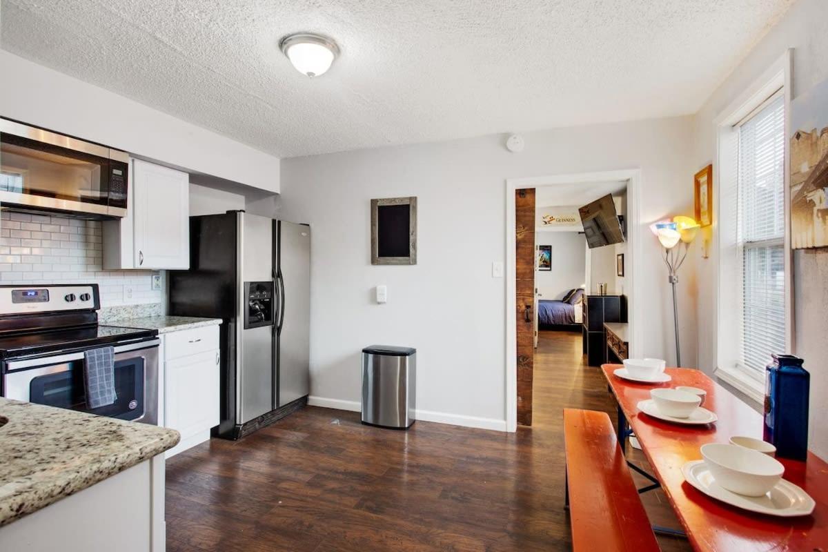 Captivating Conti Hideaway- Mid-city Perfection New Orleans